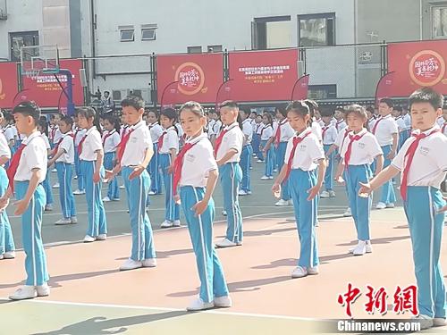 点击进入下一页