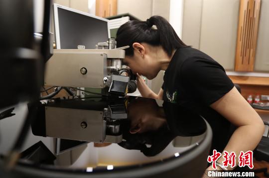 点击进入下一页