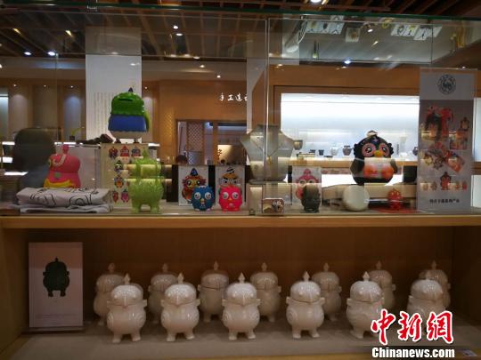 点击进入下一页