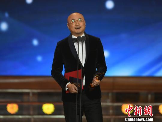 徐峥凭借《我不是药神》斩获最佳青年男主角奖 张瑶 摄
