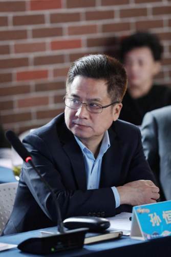 研讨东方影都群演产业链打造 专家学者把脉影视产业新未来